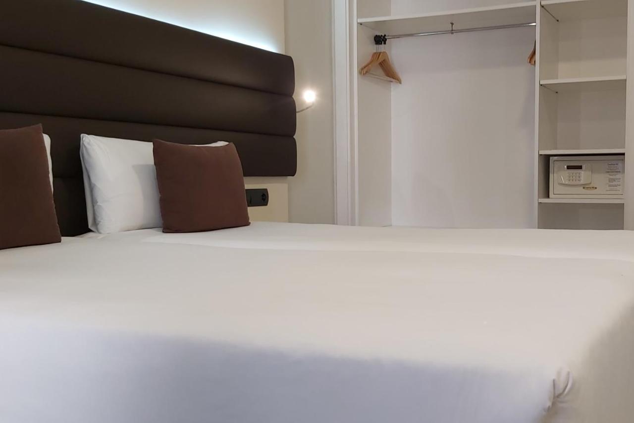 Bcn Urbaness Hotels Del Comte Barcelona Zewnętrze zdjęcie